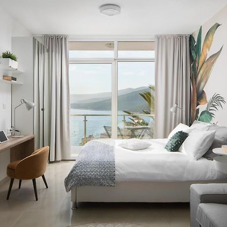 Small Apartment With A Big View Rabac Exterior photo