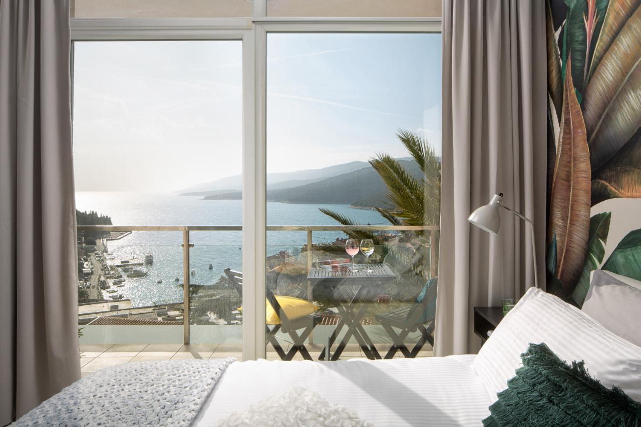 Small Apartment With A Big View Rabac Exterior photo